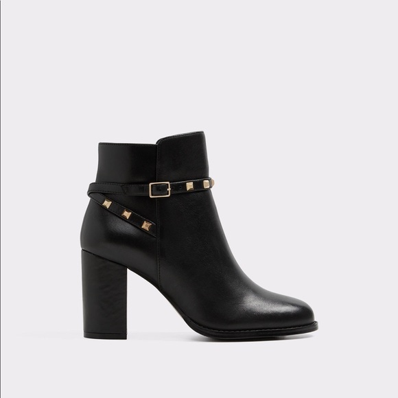 Aldo Shoes - NWT Aldo Gold Studded Umalerith Boot Black - 7
